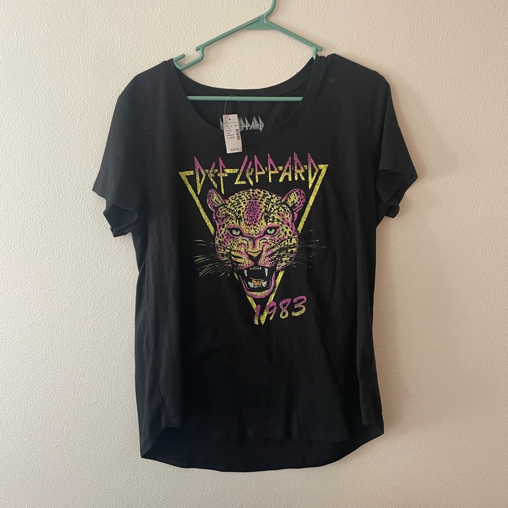 Def Leopard Tee